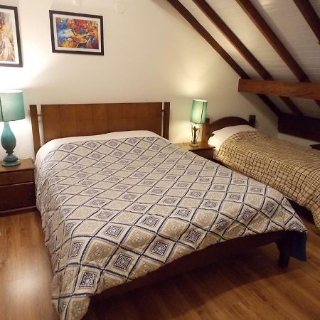 Triplex 3 Suites Em 카넬라 외부 사진
