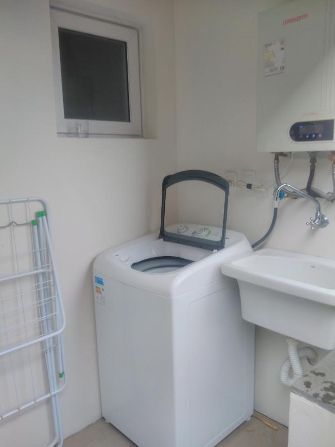 Triplex 3 Suites Em 카넬라 외부 사진
