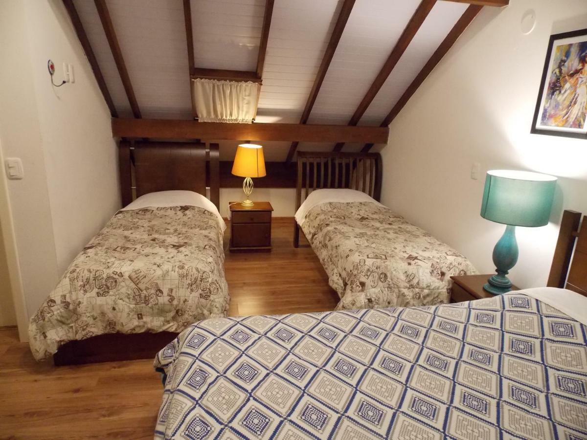Triplex 3 Suites Em 카넬라 외부 사진