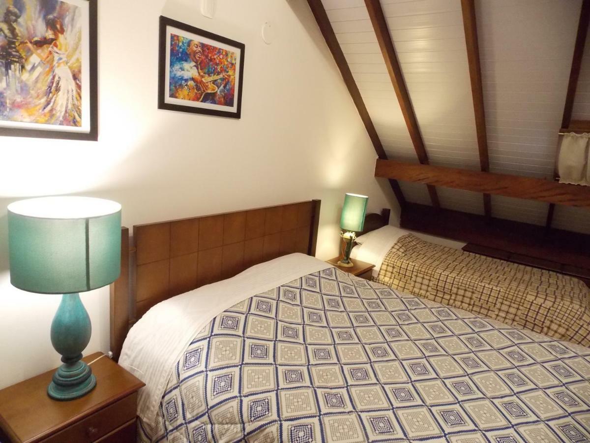 Triplex 3 Suites Em 카넬라 외부 사진