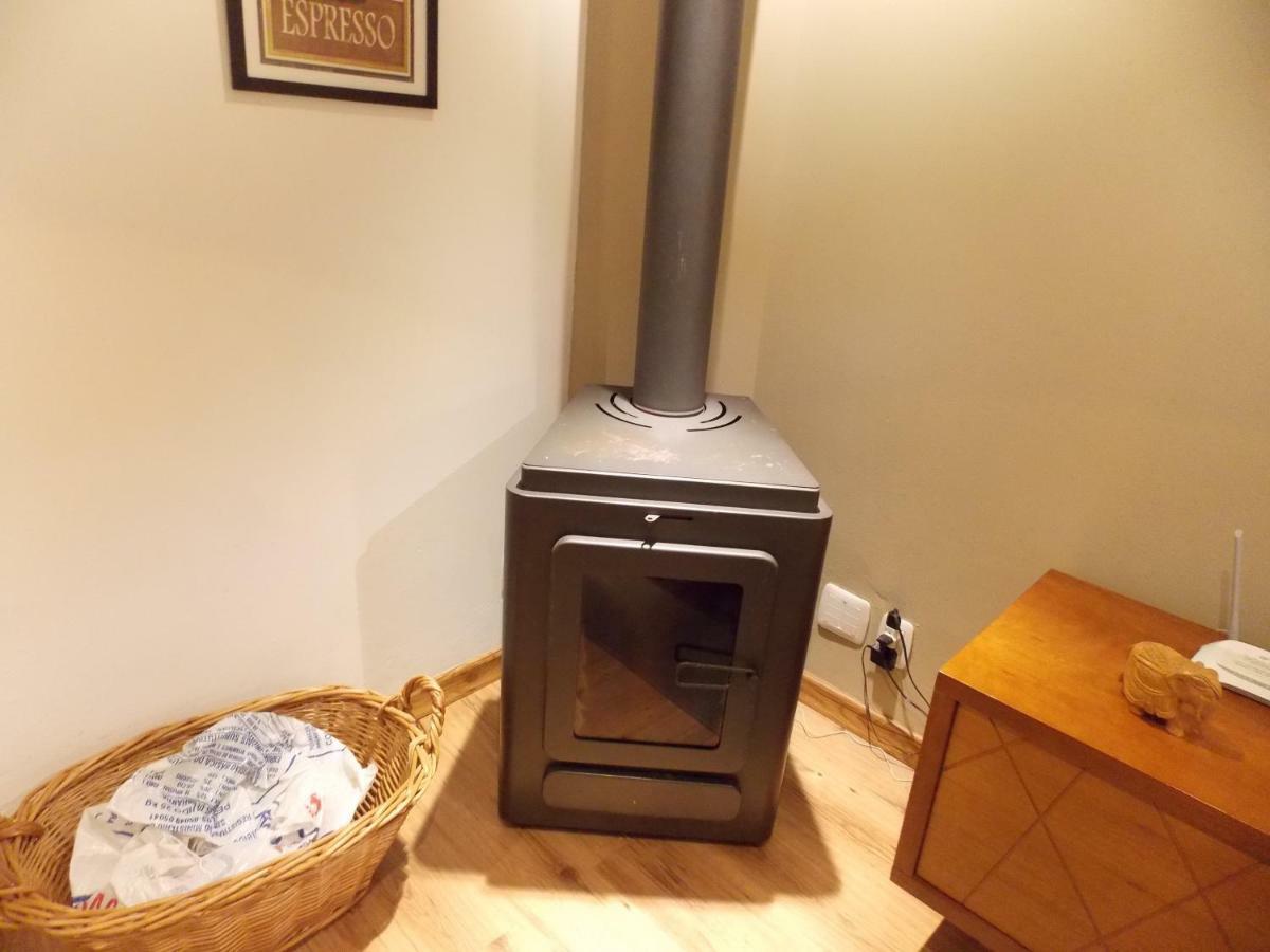 Triplex 3 Suites Em 카넬라 외부 사진