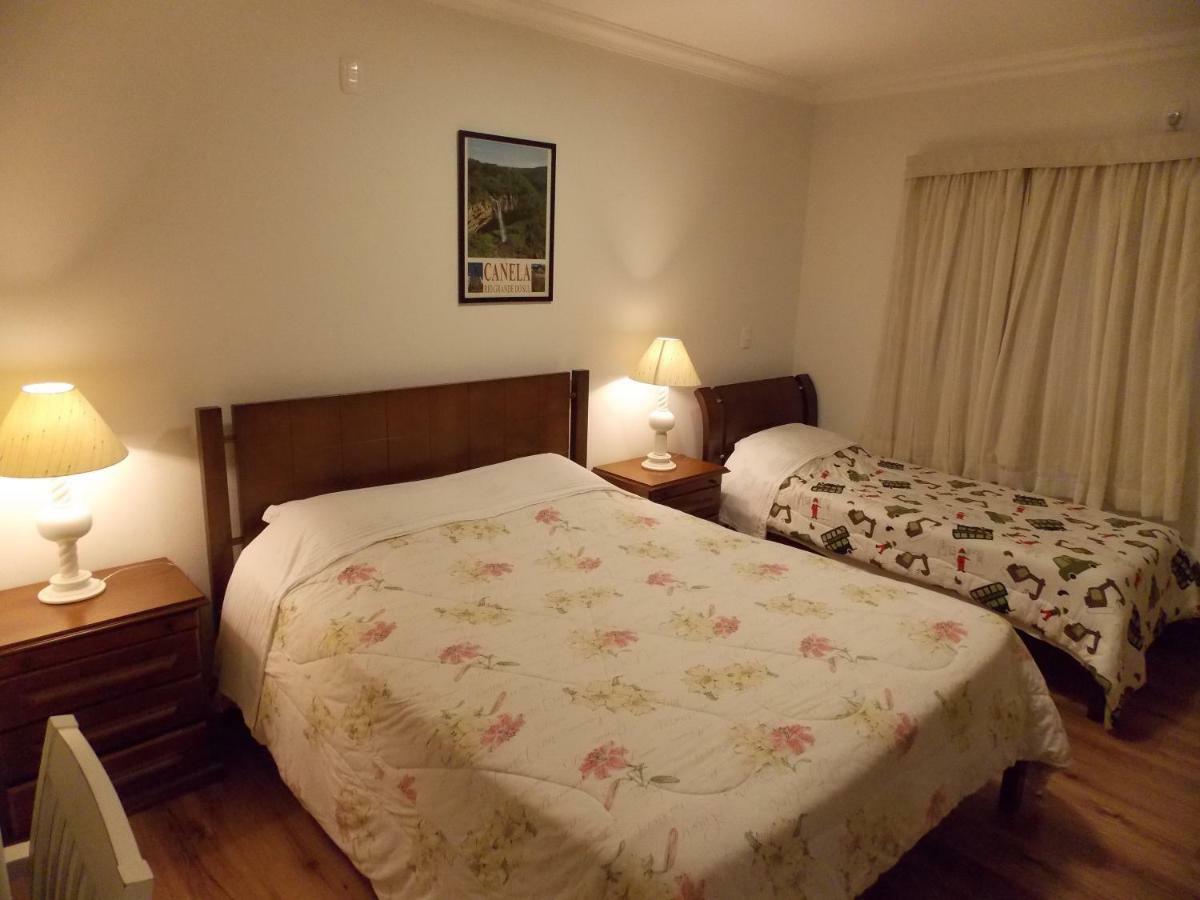 Triplex 3 Suites Em 카넬라 외부 사진